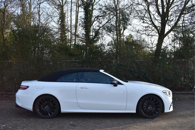 Mercedes-Benz E-KLASSE Cabrio 200 AMG Line