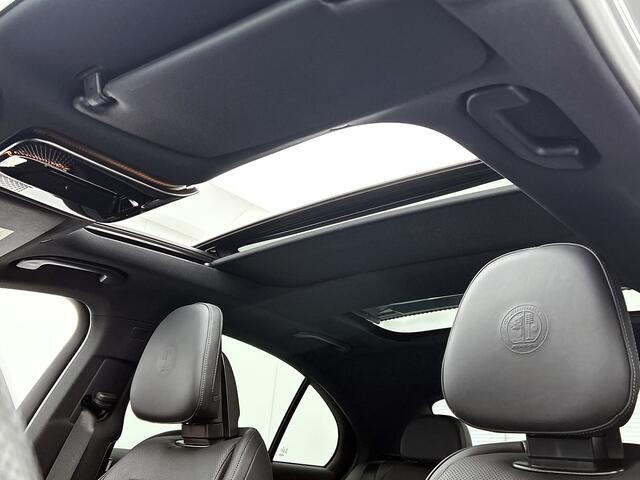 Mercedes-Benz E-KLASSE AMG 53 4MATIC+ Night Edition 449 pk | Panoramadak | 360° camera | Burmester 4D | MBUX Superscreen | Inclusief 24 maanden MB Certified garantie voor Europa.