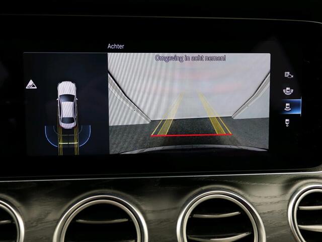 Mercedes-Benz E-KLASSE 200 Business Solution Trekhaak | Lederen Bekleding | Ledkoplampen | Sfeerverlichting | Dodehoekassistent | Achteruitrijcamera. Inclusief 24 maanden MB Certified garantie voor Europa.