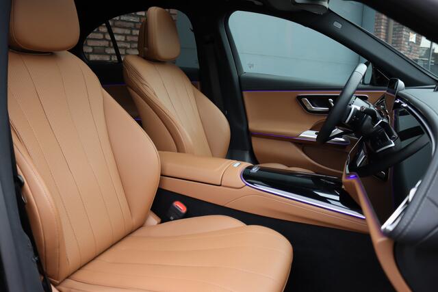 Mercedes-Benz E-KLASSE 300 de AMG Line | Hyperscreen | Airmatic | Achterasbesturing | Distronic | Digital Light | Stoelventilatie | Panoramadak | Surround Camera | Burmester | Keyless Go |