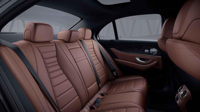 Mercedes-Benz E-KLASSE 350 Sport Edition | AMG | Panoramadak | Burmester | Luchtvering | Headup | Rijassistentiepakket | Multibeam |