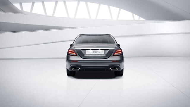 Mercedes-Benz E-KLASSE 350 Sport Edition | AMG | Panoramadak | Burmester | Luchtvering | Headup | Rijassistentiepakket | Multibeam |