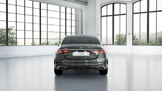 Mercedes-Benz E-KLASSE 300e Sport Edition | Panoramaschuifdak | Premium Plus | Rijassistentiepakket Plus | Nightpakket | Leder pakket | Burmester | Head-up display | 360° camera | DISTRONIC |