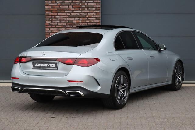 Mercedes-Benz E-KLASSE 220 d AMG Line | Hyperscreen | Distronic | Memory | Burmester | HUD | 3D-Display | Panoramadak | Surround Camera | Keyless Go | Digital Light |