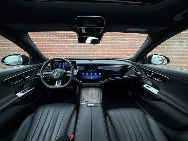 Mercedes-Benz E-KLASSE 300 e AMG Line