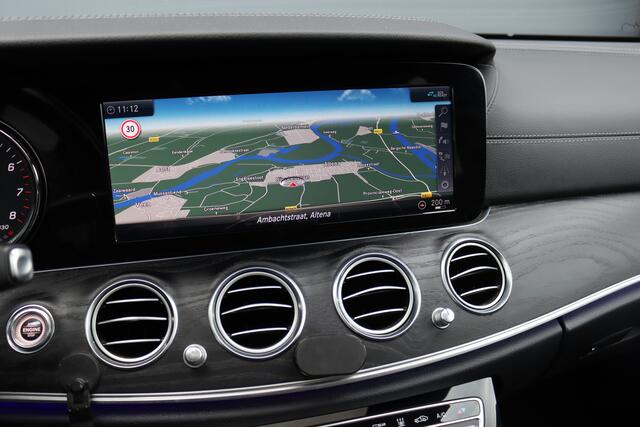 Mercedes-Benz E-KLASSE 200 AMG Line | Schuifdak | Standkachel | Apple Carplay/Android Auto | Nightpakket | Sfeerverlichting | Intelligent Light System | Camera | Zitcomfortpakket |