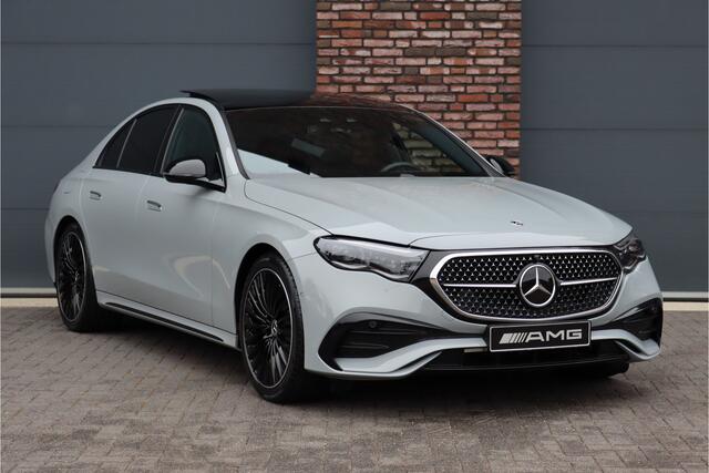 Mercedes-Benz E-KLASSE 400 e 4MATIC AMG Line | Hyperscreen | Luchtvering | Achterasbesturing | Distronic+ | HUD | Massage | Burmester | Nappa Leder | Trekhaak | Vlakkenverwarming | Stoelventilatie |