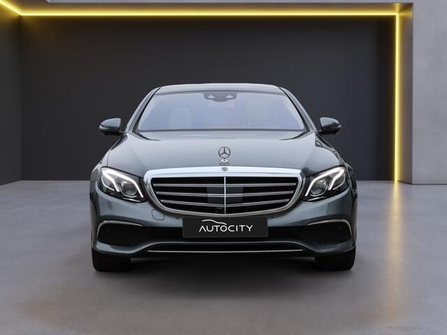 Mercedes-Benz E-KLASSE Limousine E 250 AMG Velgen l Pano l Leder l 360 Camera l VOL OPTIES