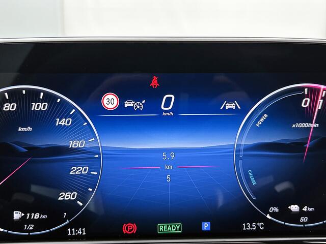 Mercedes-Benz E-KLASSE 300 e Sport Edition | Premium pakket | Trekhaak | Leder pakket | Winter pakket | Stoelventilatie voor | Digital Light | 360° camera | Burmester® 4D surround sound system | MBUX Superscreen | Augmented Reality navigatie |