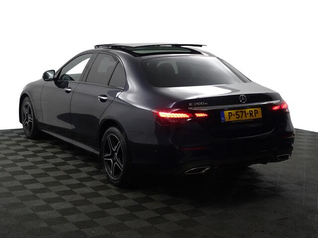 Mercedes-Benz E-KLASSE 300 e AMG Premium Plus- Nieuw Model, Dual Panoramadak, 360 Camera, Sfeerverlichting, Night Edition