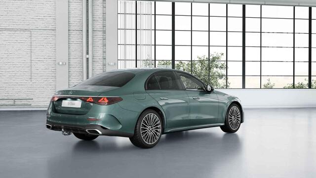 Mercedes-Benz E-KLASSE 300e Sport Edition | Panoramaschuifdak | Premium Pakket | Dodehoekassistent | Burmester | Nightpakket | Trekhaak |