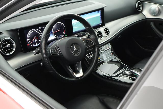 Mercedes-Benz E-KLASSE 220 d 194pk Premium Plus Trekhaak Leder 360Camera Burmester Memory Panoramadak Navigatie
