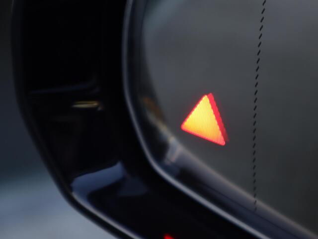 Mercedes-Benz E-KLASSE 300 e AMG Line