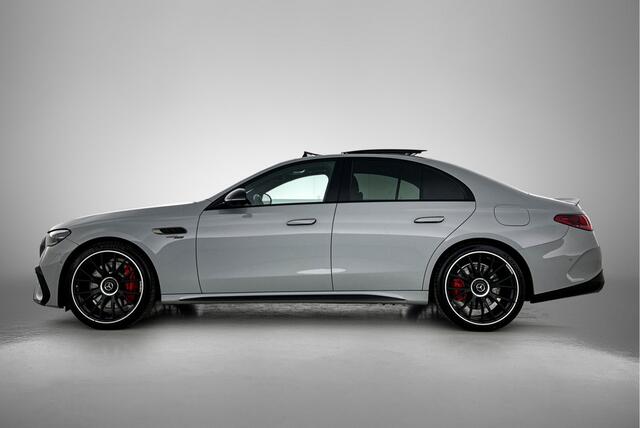 Mercedes-Benz E-KLASSE Mercedes-AMG 53 4MATIC+ MBUX Superscreen | AMG DYNAMIC PLUS Pakket | Panorama Schuif-Kanteldak | Burmester® | 21 Inch AMG Velgen. Inclusief 24 maanden MB Certified garantie voor Europa.
