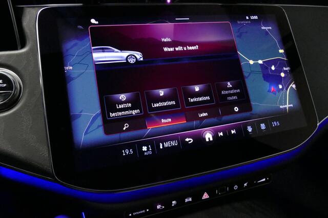 Mercedes-Benz E-KLASSE 300 e AMG Line / E53 Diffuser / Maxton Design Bodykit V.2 / Panoramadak / Elektr. verstelbare voorstoelen + memory / Burmester 4D Surround Sound / Stoelkoeling & -verwarming / HUD / Apple Carplay - Android Auto / Ambienteverlichting / Rondomzichtcamera / 