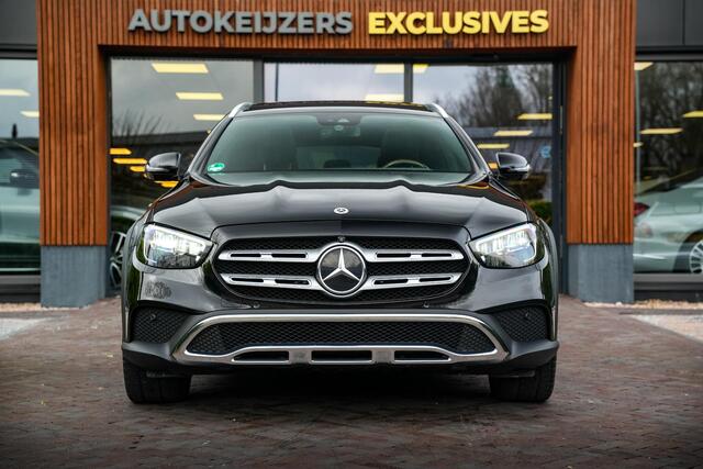 Mercedes-Benz E-KLASSE All-Terrain 400 d 4Matic Panoramadak Burmester Ambient Widescreen Leer Memory Stoelverkoeling Stoelverwarming Trekhaak
