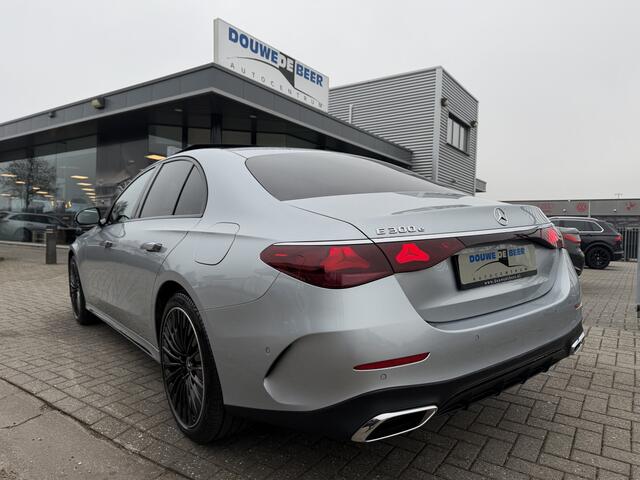 Mercedes-Benz E-KLASSE 300 e AMG Line Advanced plus Night | Pano-Dak | Distronic | Memory | Grill Verlicht | Stoel en Stuurverw. |