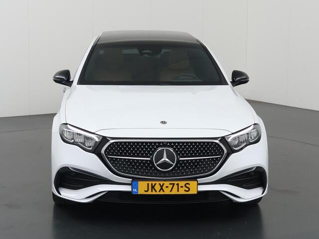 Mercedes-Benz E-KLASSE 300 e AMG Line | Night | Panoramadak | Achteruitrijcamera | Stoelverwarming |
