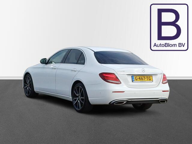Mercedes-Benz E-KLASSE 200 Premium /Prachtige auto!/Sfeerverlichting/Camera/
