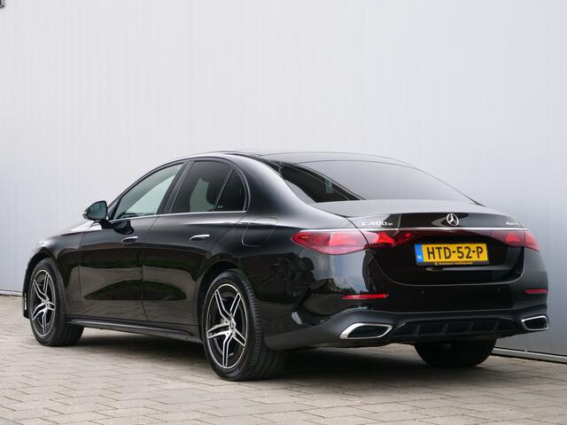 Mercedes-Benz E-KLASSE 400 e 4MATIC AMG-Line Line Automaat Panoramadak / Trekhaak / Headup display