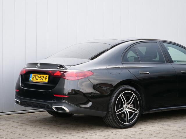 Mercedes-Benz E-KLASSE 400 e 4MATIC AMG-Line Line Automaat Panoramadak / Trekhaak / Headup display