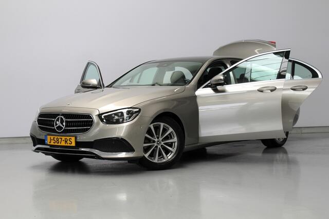Mercedes-Benz E-KLASSE 200 Business Solution Avantgarde 198PK, RIJKLAAR | PANORAMADAK | SFEERVERLICHTING | DEELS LEER | STANDKACHEL