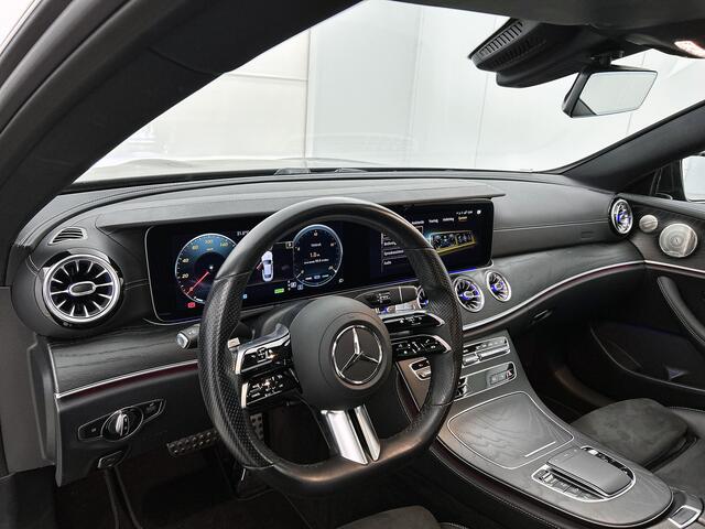 Mercedes-Benz E-KLASSE Coupé 200 AMG Line Pano, CarPlay, 20"