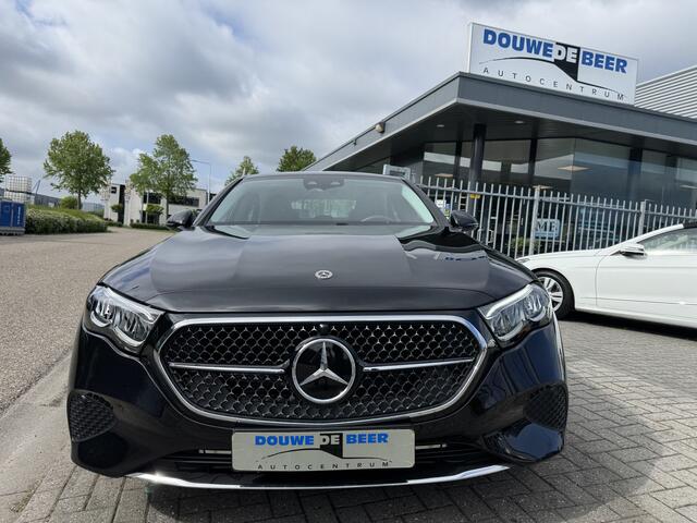 Mercedes-Benz E-KLASSE 300 e Luxury Line