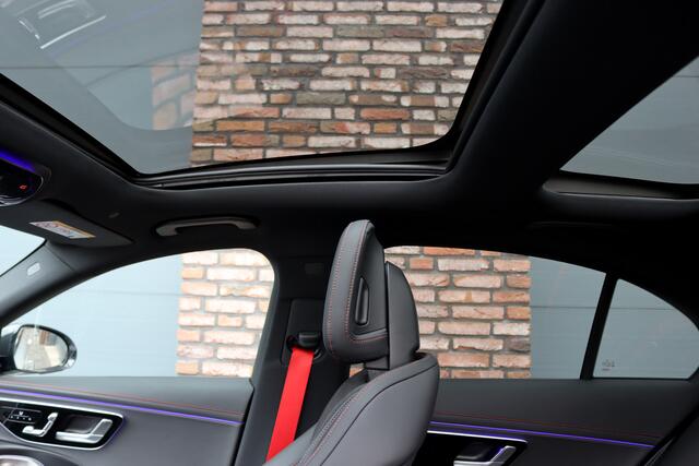 Mercedes-Benz E-KLASSE AMG 53 4MATIC+ Premium | 612pk | Hyperscreen | Achterasbesturing | Carbon | AMG Drivers Package | Distronic+ | HUD | Panoramadak | Digital Light | Burmester | Dynamic Plus-pakket |