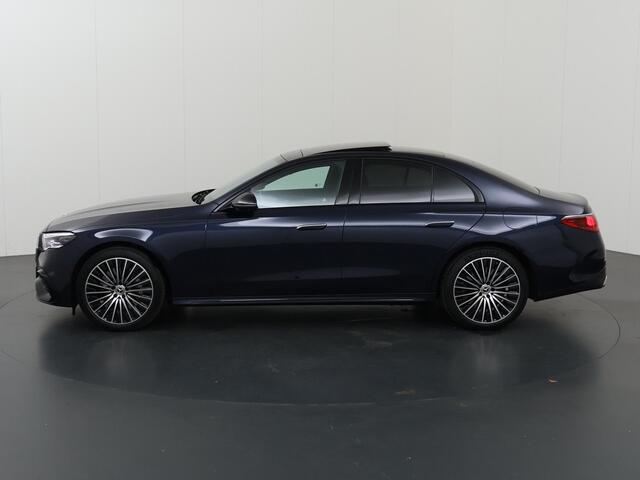 Mercedes-Benz E-KLASSE 300 e Sport Edition | AMG | Night | Panoramadak | Hyperscreen | Digital Light | Burmester | Stoelkoeling | Memory | Trekhaak |