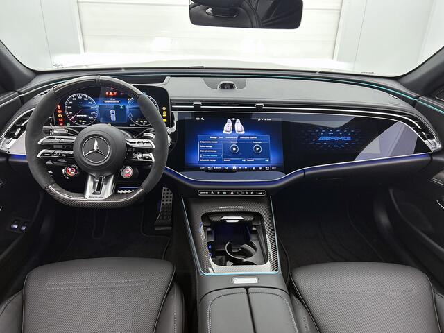 Mercedes-Benz E-KLASSE AMG 53 4MATIC+ Night Edition | Premium Plus | ENERGIZING-pakket | Winterpakket | Warmtecomfort pakket | AIR BALANCE pakket | USB-pakket Plus | Trekhaak | Stoelverwarming | Middenconsole in AMG Carbon | Multicontourstoelen | 21-inch kruisspaak AMG velgen |