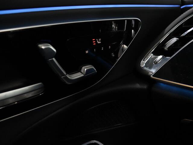Mercedes-Benz E-KLASSE 300 e Sport Edition | AMG | Night | Hyperscreen | Digital Light | Panoramadak | Verlichte grille |Memory |