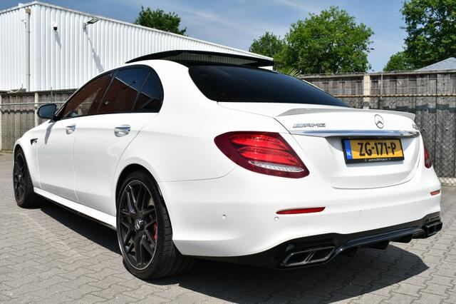 Mercedes-Benz E-KLASSE AMG 63 S 4MATIC+ 1e Lak | Softclose | CARBON