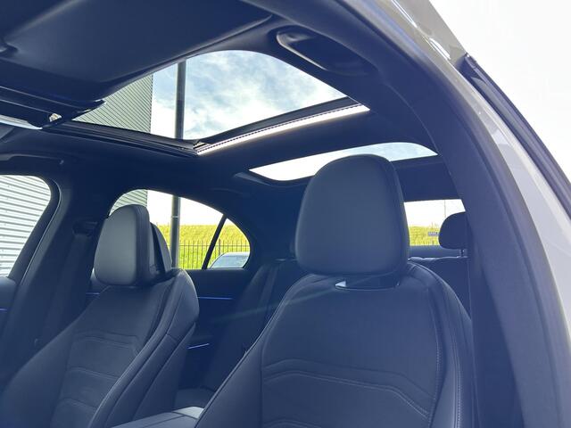 Mercedes-Benz E-KLASSE 300 e AMG Line | Superscreen | Panoramadak | Trekhaak | Stoelverwarming | Rijassistentiepakket