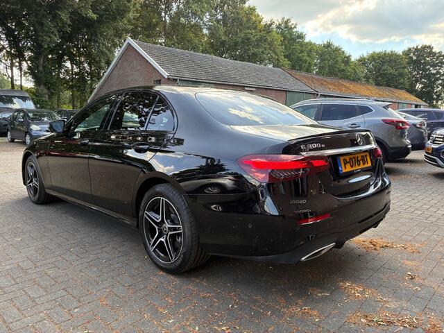 Mercedes-Benz E-KLASSE 300 E AMG LINE