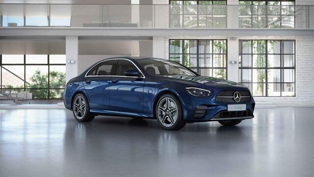 Mercedes-Benz E-KLASSE 300 e Exclusive Line | Trekhaak | Panoramadak | Widescreen | Stoelverwarming | AMG exterieur |