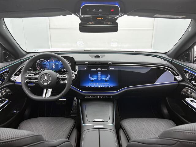 Mercedes-Benz E-KLASSE 300 e Business Solution AMG | Premium pakket | Winterpakket | Nightpakket | Leder pakket | Trekhaak | Panoramaschuifdak | 360° camera | Burmester® 4D surround sound system | GUARD 360° | Warmtewerend, donkergetint glas |