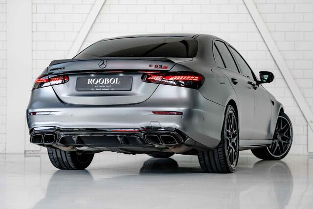 Mercedes-Benz E-KLASSE AMG 63 S Capristo l Designo Selenite matte l Keramisch l Carbon l Performance seats