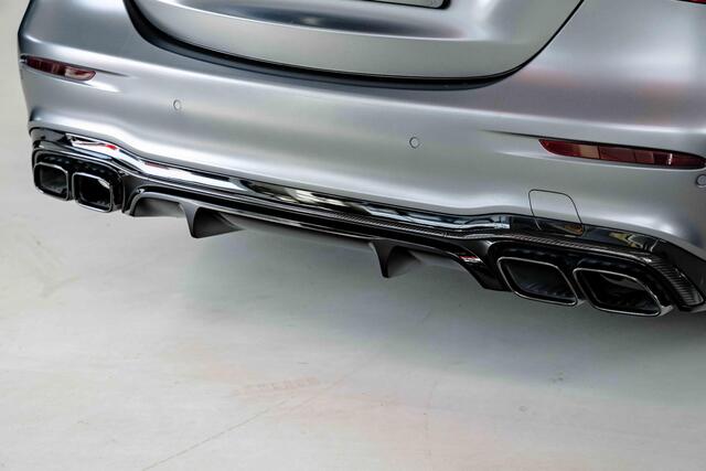 Mercedes-Benz E-KLASSE AMG 63 S Capristo l Designo Selenite matte l Keramisch l Carbon l Performance seats