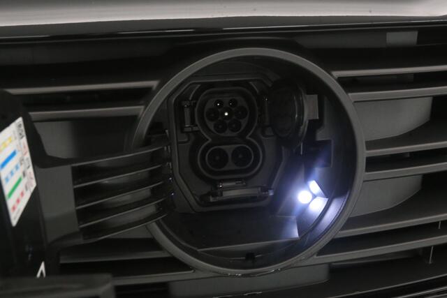 Mercedes-Benz E-KLASSE e-citan Pro 45 kWh 122PK | Snelladen | SOH 98% | Camera | Clima | LED | Navi | Parkeersens.