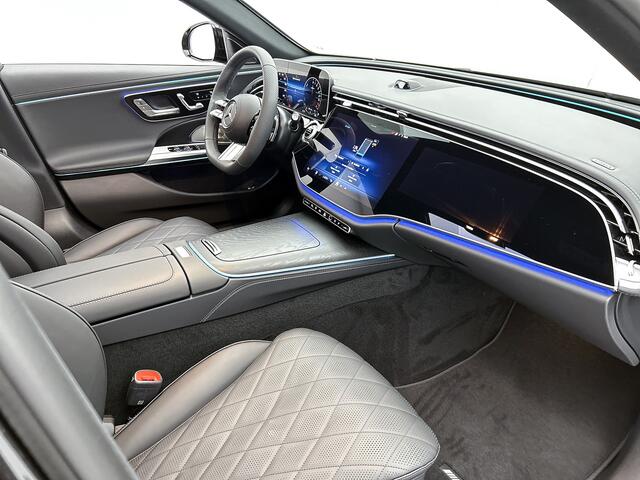 Mercedes-Benz E-KLASSE 300 e Business Solution AMG | Premium pakket | Lederpakket | Winterpakket | Nightpakket | Trekhaak | Panoramaschuifdak | 360° camera | Burmester® 4D surround sound system | GUARD 360° | 20-inch Multispaak AMG velgen |