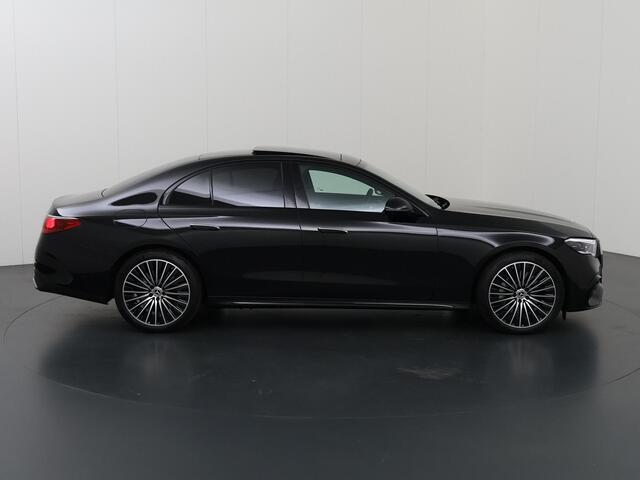 Mercedes-Benz E-KLASSE 300e Sport Edition | Panoramaschuifdak | Premium Plus | Rijassistentiepakket Plus | Night | Head-up display | Burmester