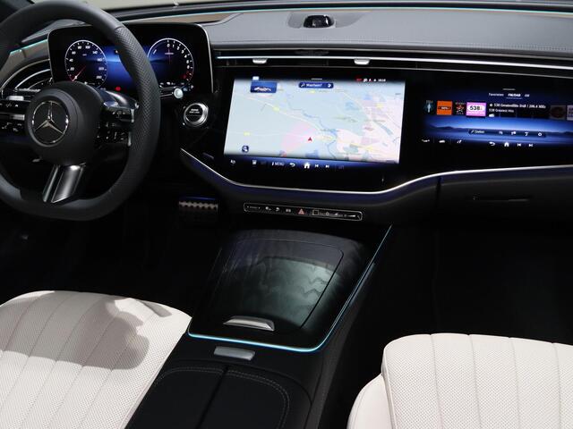 Mercedes-Benz E-KLASSE 300e Sport Edition | Panoramaschuifdak | Premium Plus | Head-up | Stoelventilatie | Burmester | Nightpakket |