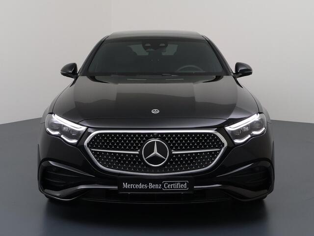 Mercedes-Benz E-KLASSE 300e Sport Edition | Night | Panoramaschuifdak | Premium Plus | Rijassistentiepakket Plus | Head-up display | Burmester |