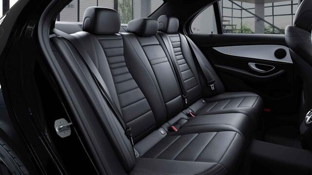 Mercedes-Benz E-KLASSE 300 e AMG Line | Widescreen | Burmester | Night pakket |