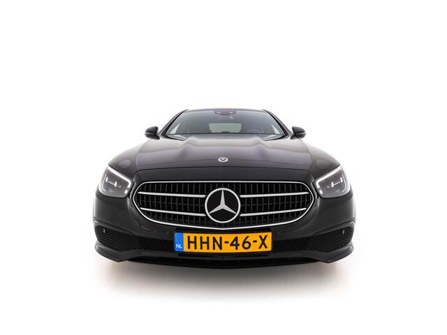 Mercedes-Benz E-KLASSE 300 de Exclusive Line (Plug-in) (INCL.BTW) Aut. *LEATHER-FABRIC | FULL-LED | AMBIENTLIGHT | CAMERA | WIDESCREEN-DIGI-COCKPIT | NAVI-FULLMAP | HEATED-SPORTSEATS | PRIVACY-GLASS | SHIFTPADDLES | ECC | PDC | CRUISE | 19''ALU*