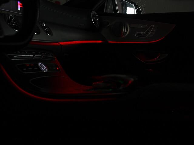 Mercedes-Benz E-KLASSE Coupé 300 Edition 1 AMG Line | NL Auto| Panoramadak | 360 Camera | Burmester | Memory Seats | Ambiance Interieur | Stoelverwarming | Keyless Entry | Multibeam Led |