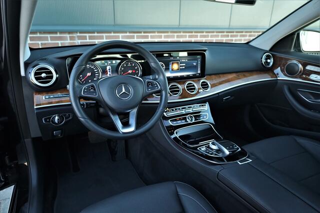 Mercedes-Benz E-KLASSE 400 4Matic Avantgarde 59901km