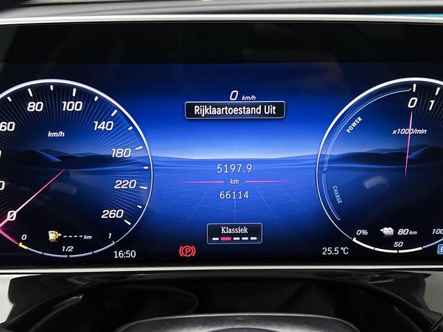 Mercedes-Benz E-KLASSE 300 e Sport Edition AMG line | Panorama schuifdak | Alarm | Night pakket | Burmester Inclusief 24 maanden Mercedes-Benz Certified garantie voor Europa.