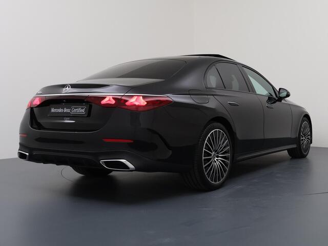 Mercedes-Benz E-KLASSE 300e Sport Edition | Panoramaschuifdak | Premium Plus | Rijassistentiepakket Plus | Night | Head-up display | Burmester |